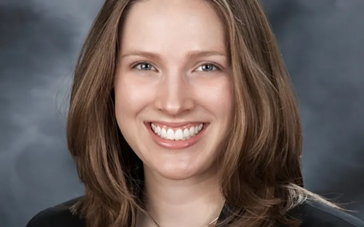 Head shot of Carrisann Woods, DO